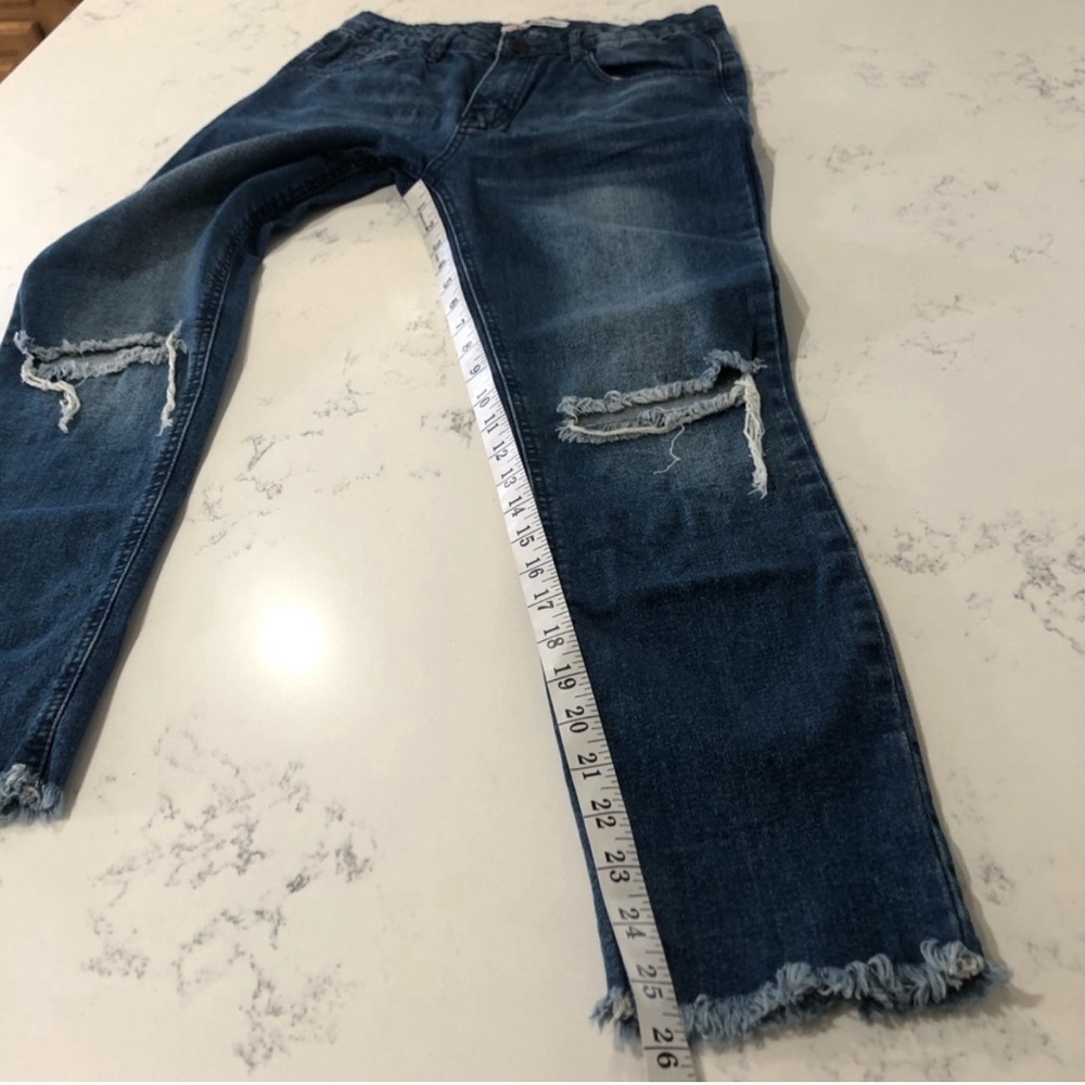 American BAZI cropped jeans distressed blue size:7 - Picture 10 of 13